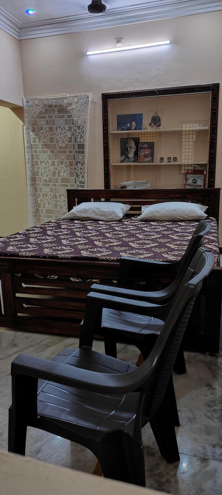 Guru Krupa Home Stay Тируваннамалай Экстерьер фото