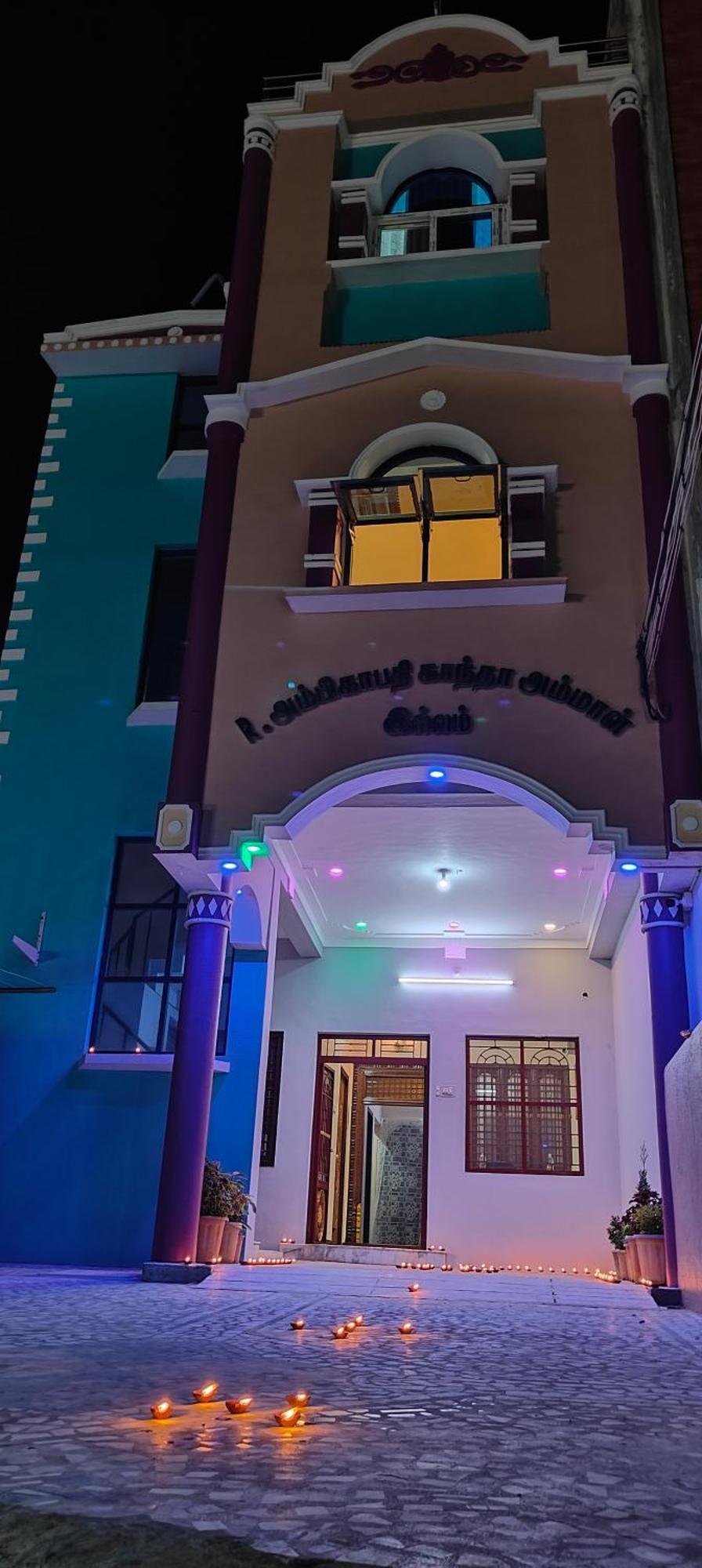 Guru Krupa Home Stay Тируваннамалай Экстерьер фото